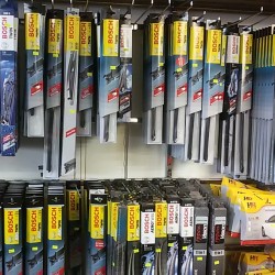 מגבים לרכב